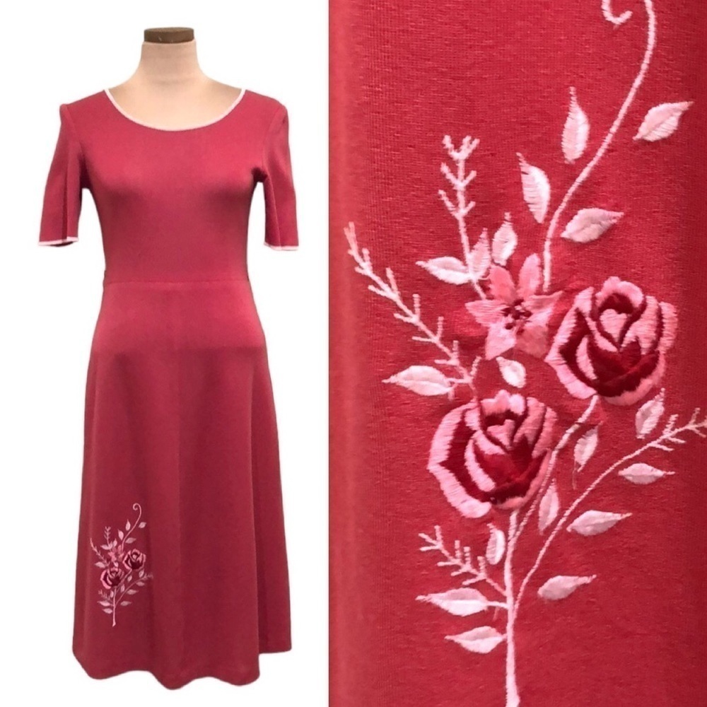 Vintage Midi Sweaterdress Sweater Dress Size Small Pink Floral Embroidery